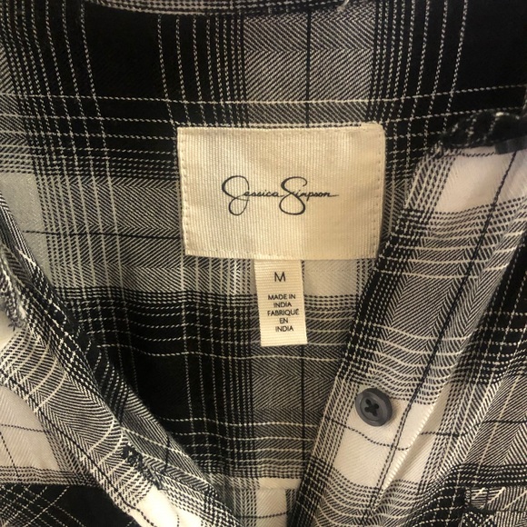 Jessica Simpson Button up Shirt - Picture 3 of 4